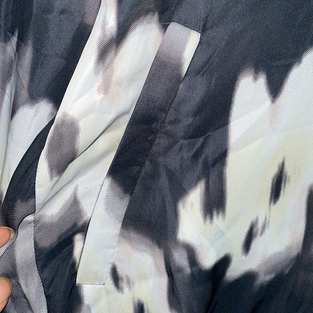 ‎H&M black & white polyester jacket - Picture 7 of 11